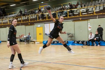 Bild 146 - wCJ SV Henstedt Ulzburg - HSG Herzhorn/Kollmar/Neuendorf : Ergebnis: 35:29